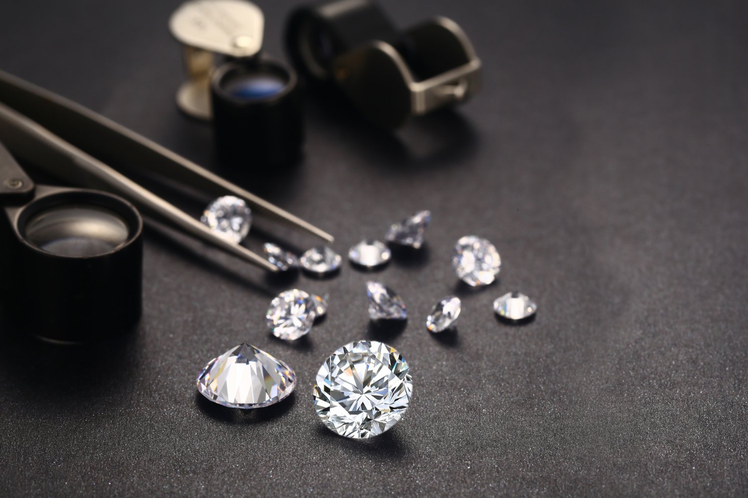 Russian Diamond Giant Signs Onto De Beers’ Blockchain Tracking Platform