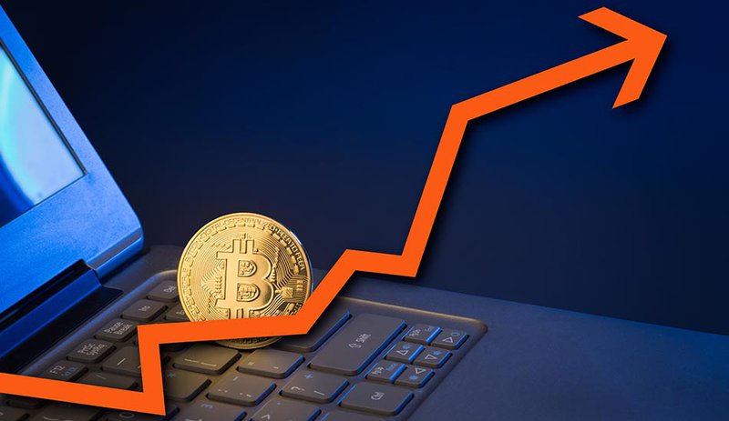 Bitcoin Price Analysis: Bear Pennant Breakout Puts $1,700 Price In Sight