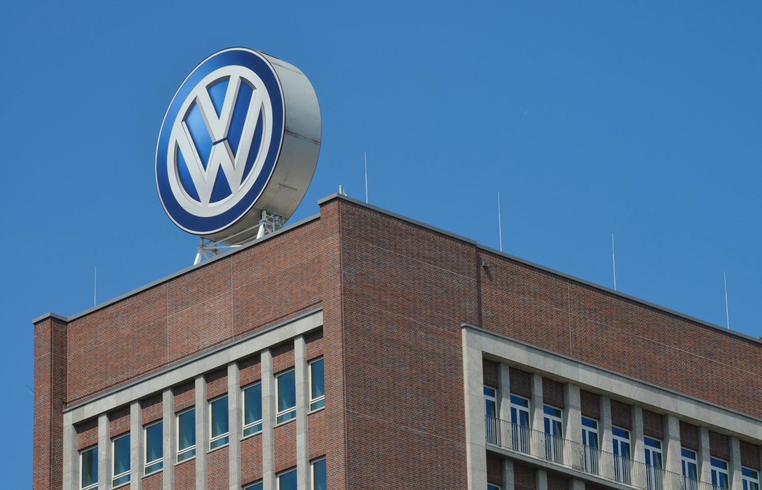 Volkswagen To Track Minerals Supply Chains Using IBM Blockchain