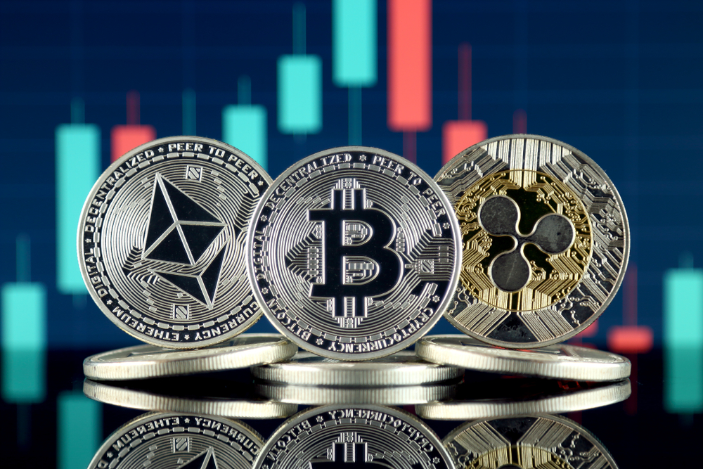 Ether, XRP Rise To 1-Month Highs While Bitcoin Falls
