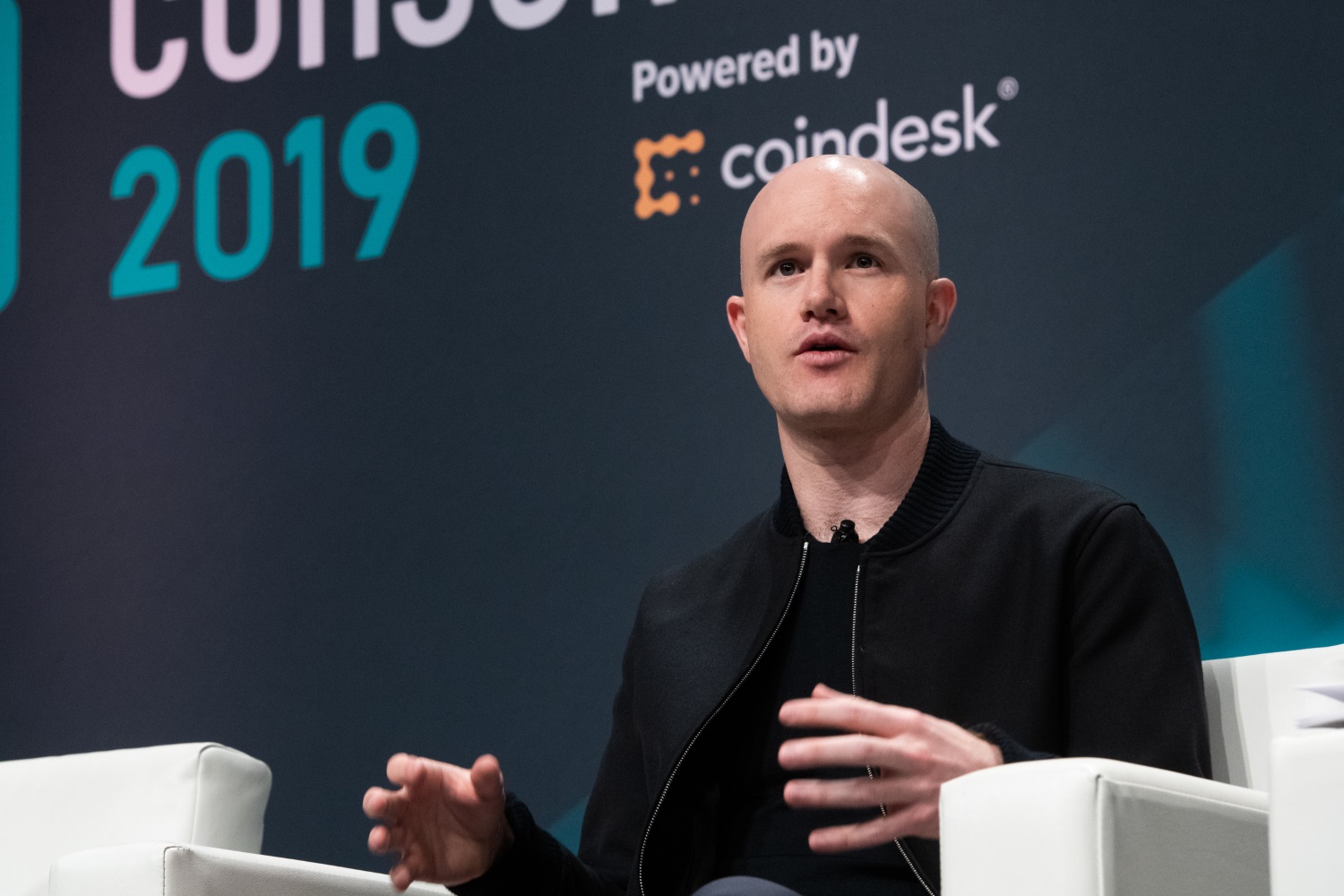 Coinbase CEO Armstrong Wins Patent For Tech Allowing Users To Email Bitcoin
