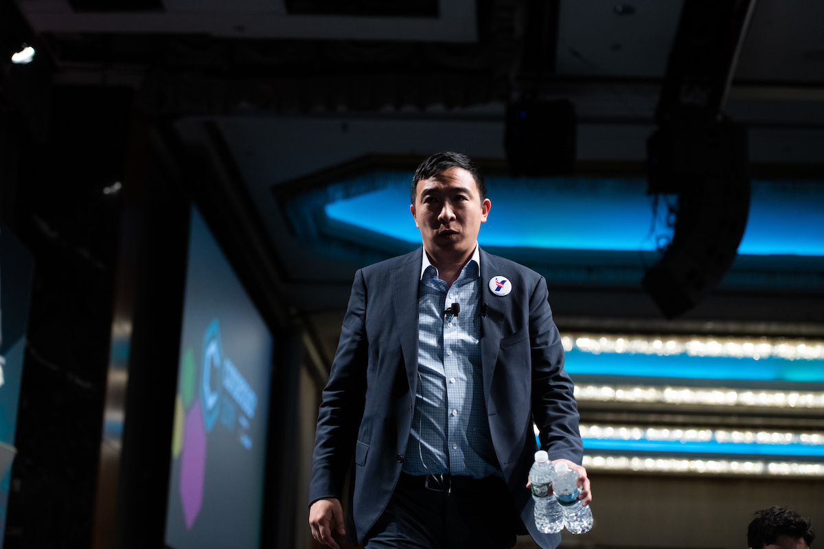 Cryptocurrency-proponent-andrew-yang-ends-presidential-bid