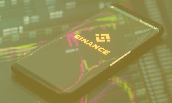 Short-time?-after-30,000%-since-launch,-binance-futures-adds-yearn-finance-(yfi)-for-leveraged-trading