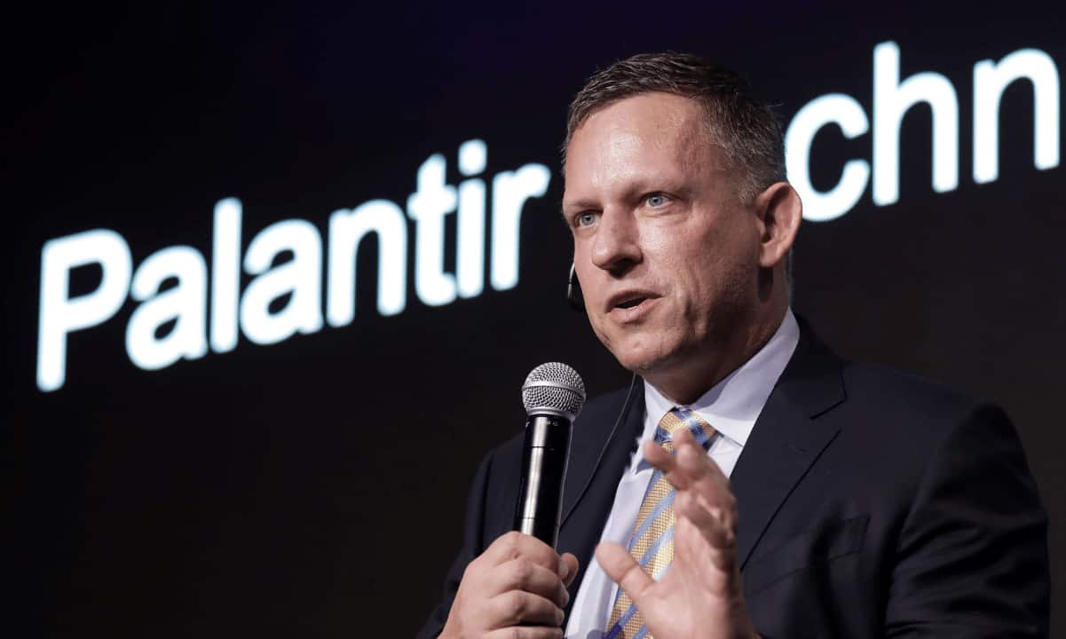 Peter-thiel:-bitcoin-at-$60,000-means-the-economy-is-facing-real-crisis