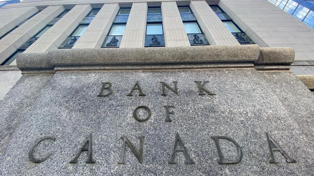 Bitcoin-is-not-an-inflation-hedge,-says-bank-of-canada-official