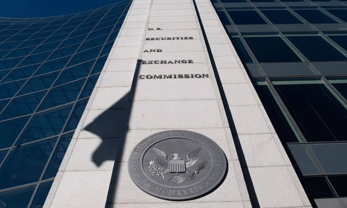 Sec-investigations-push-investors-toward-crypto:-study