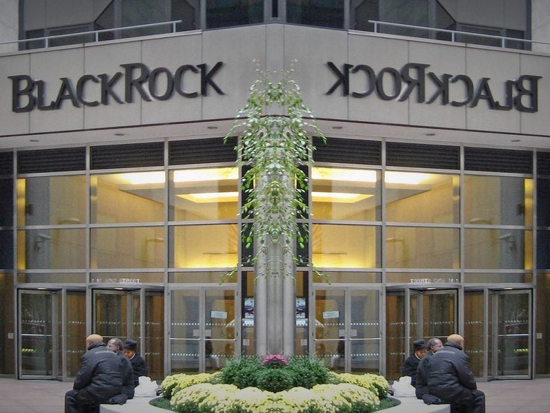 Blackrock-assets-under-management-rise-through-$10t