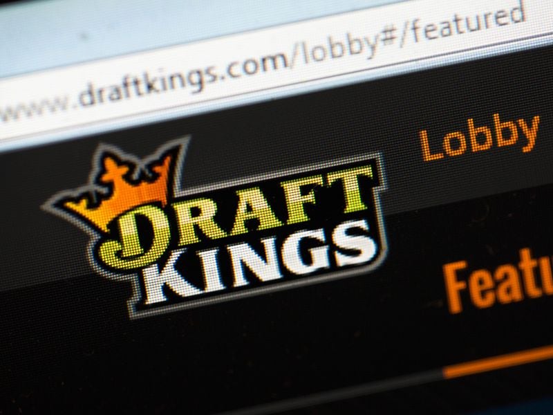 Draftkings-dumps-nft-business,-citing-legal-developments