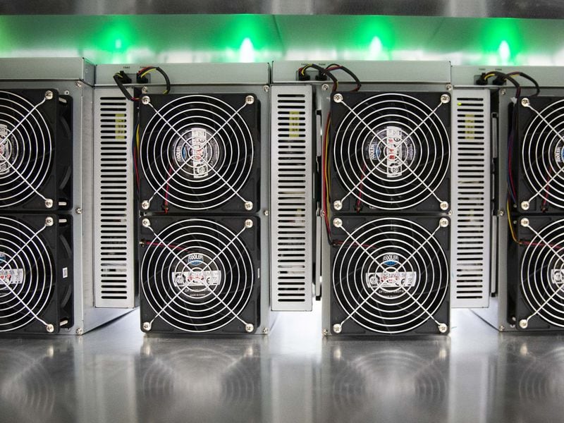 Solo-bitcoin-miner-wins-big-after-securing-an-entire-block-reward