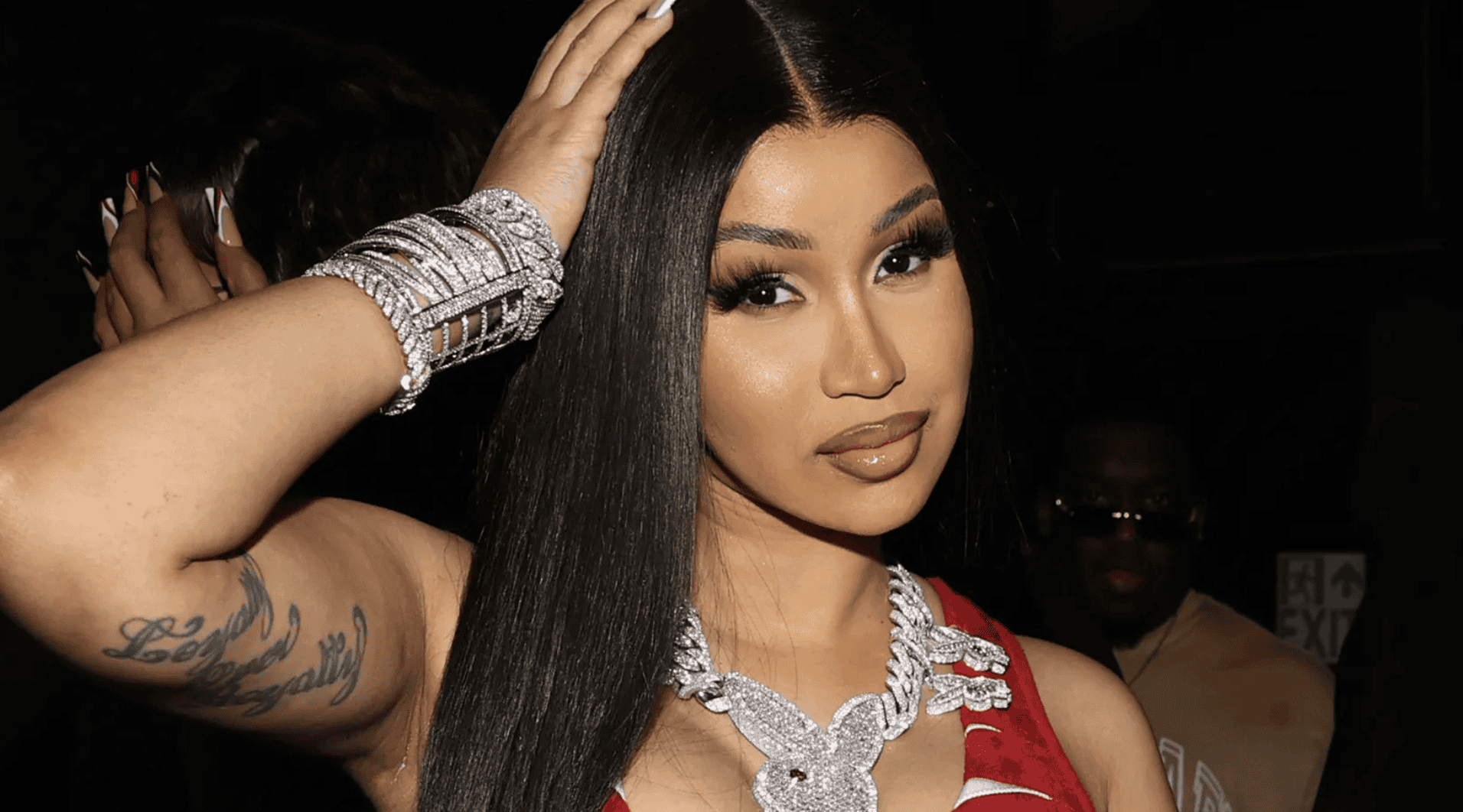 Cardi-b’s-x-account-promotes-meme-coin:-be-careful,-warning-signs-appear