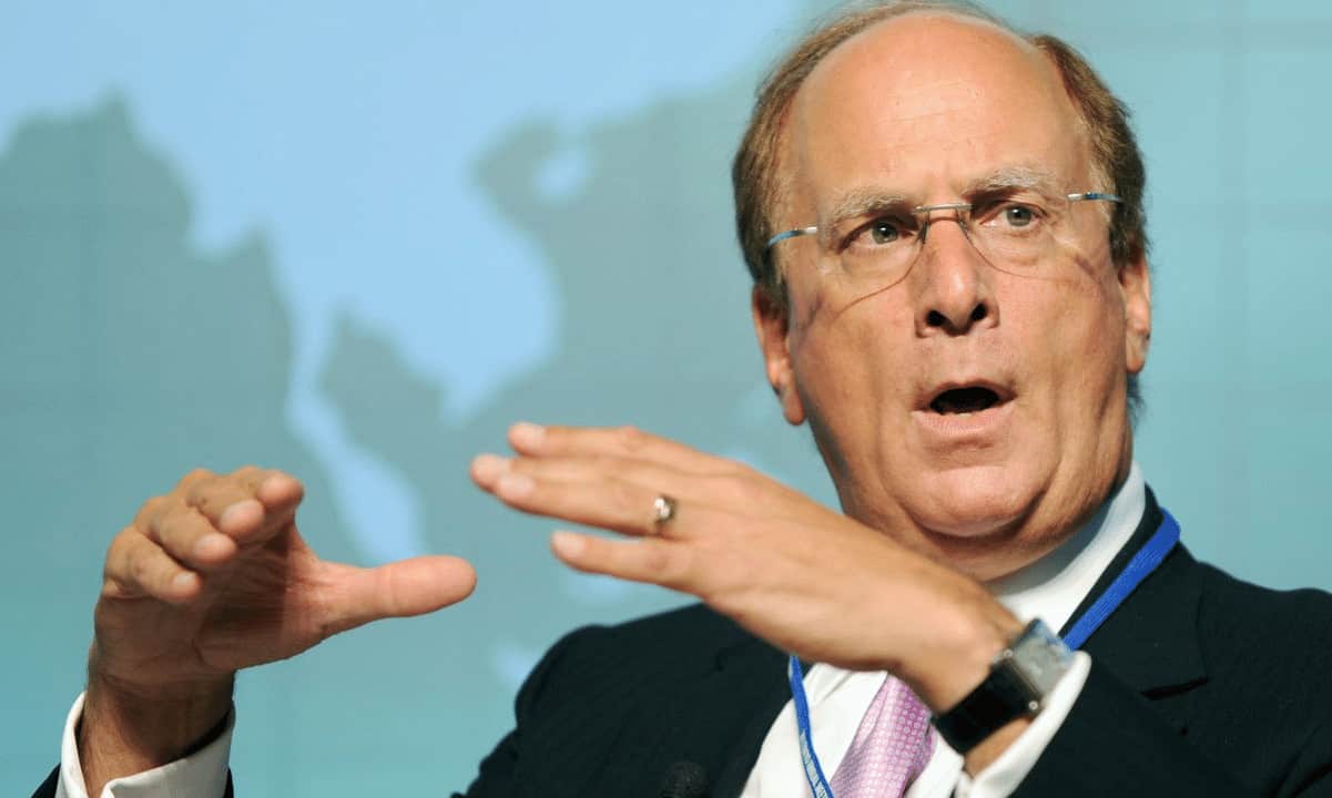 Blackrock-ceo-larry-fink-declares-bitcoin-an-asset-class-comparable-to-gold