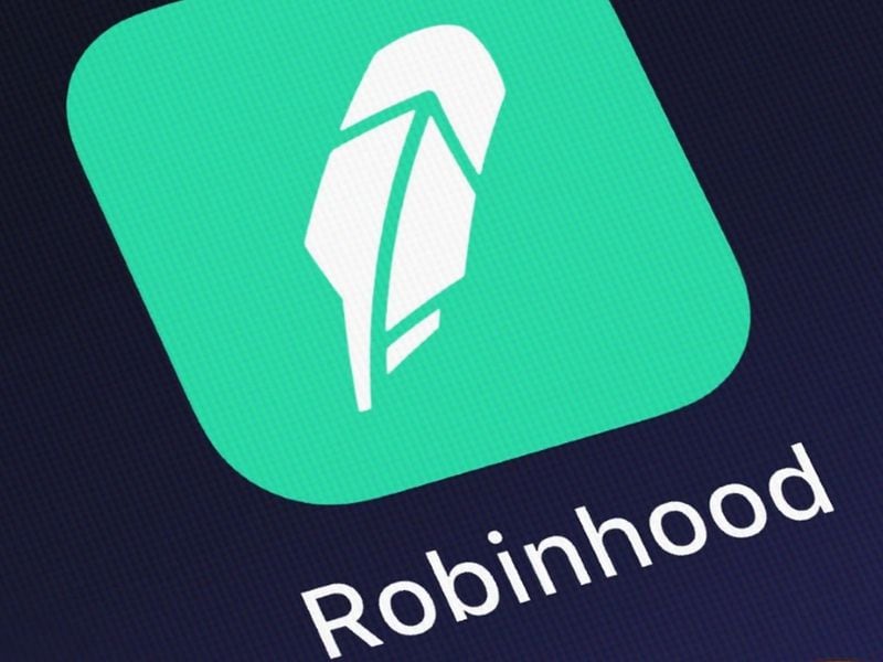 Robinhood-slumps-after-third-quarter-earnings-disappoint:-analysts