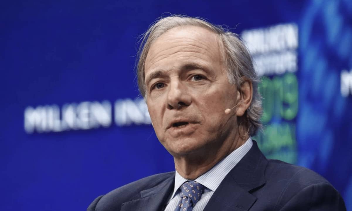 Ray-dalio-says-to-invest-in-btc-and-gold,-not-debt-assets:-report