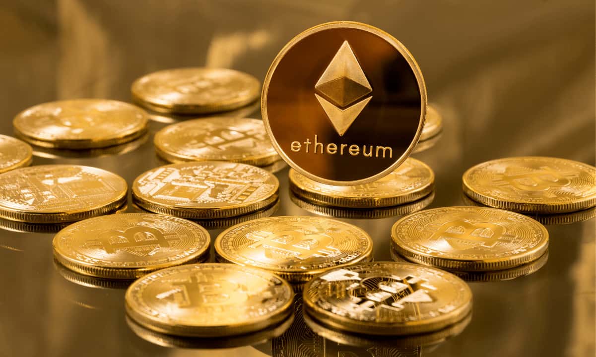 Ethereum-outpaces-bitcoin-as-long-term-holders-soar-to-74.7%