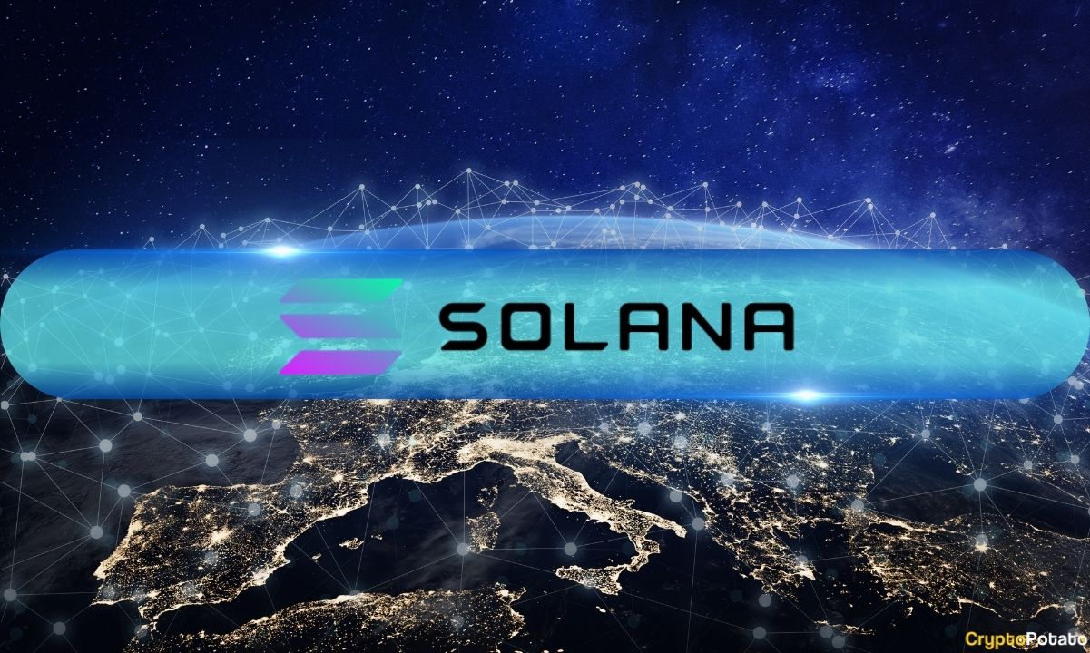 Solana-and-base-lead-the-depin-chain-wars-amid-interoperability-push