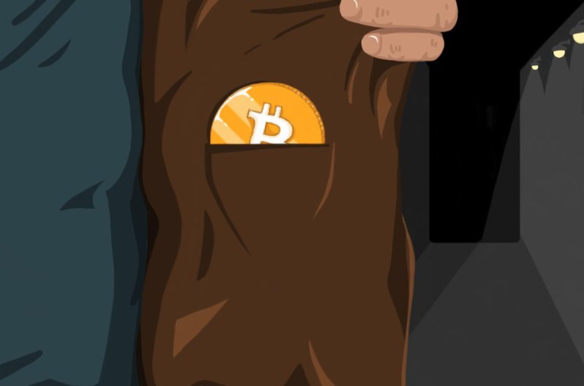 You-should-not-wear-this-bitcoin-shirt-—-here’s-why