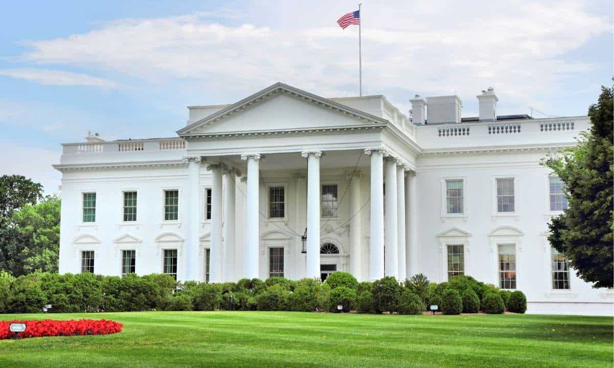 Crypto-power-players-summoned:-white-house-sets-stage-for-digital-asset-policy-talks